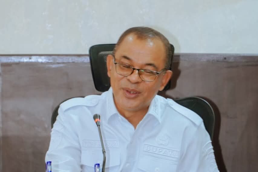 Bupati Ende Yosef Benediktus Badeoda , SH.MH